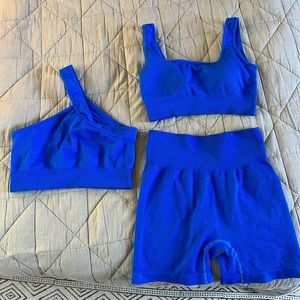 Amazon Blue Workout Set, Size M
